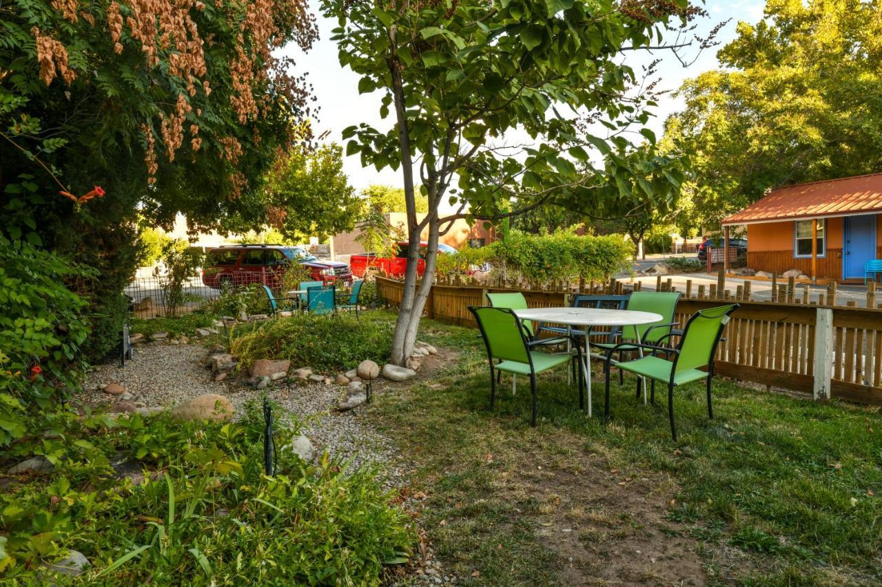 Lodge 5 - Downtown Location. Studio With Shared Hot Tub. Minutes To Arches N.P. Moab Dış mekan fotoğraf