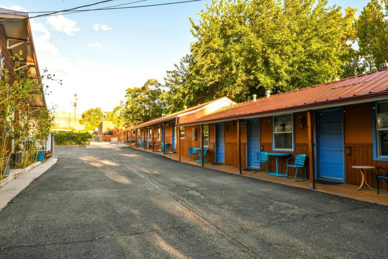 Lodge 5 - Downtown Location. Studio With Shared Hot Tub. Minutes To Arches N.P. Moab Dış mekan fotoğraf